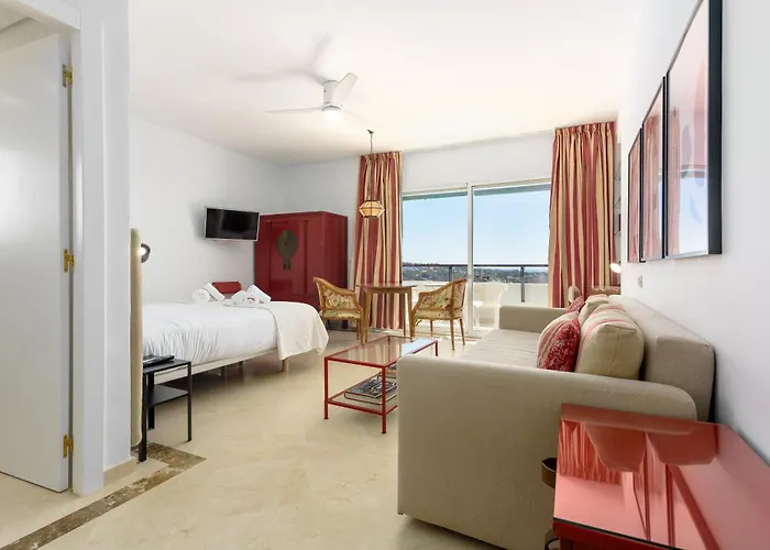 Wonderful In Enjoy The Fantastic Views Marbella